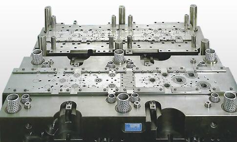 1423622737727725.jpg 連續(xù)模生產(chǎn)加工特點(diǎn)介紹